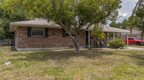 411 59th Avenue Dr W, Bradenton, FL 34207