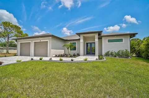 153 Mariner Ln, Rotonda West, FL 33947