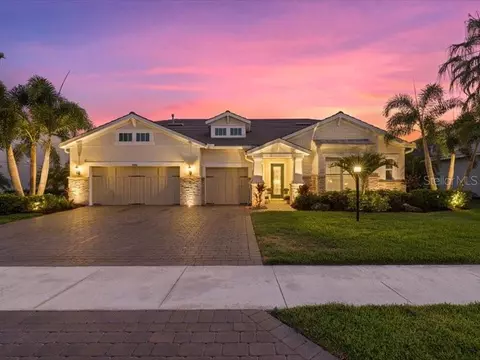 11806 Blue Hill Trl, Bradenton, FL 34211
