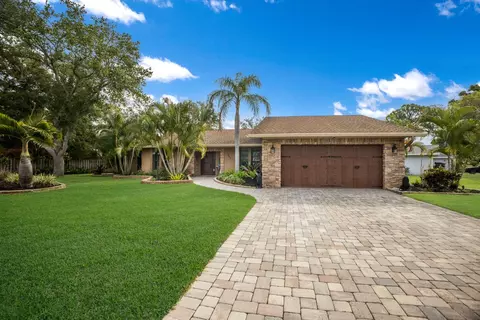 7414 3rd Ave NW, Bradenton, FL 34209