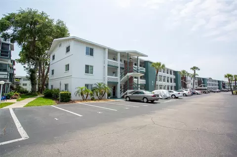 1802 Restful Dr #M1, Bradenton, FL 34207