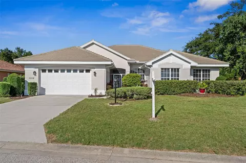 1102 Deardon Dr, Venice, FL 34292