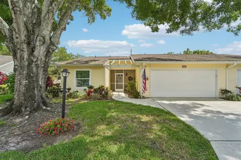 4293 Oakhurst Cir #3049, Sarasota, FL 34233