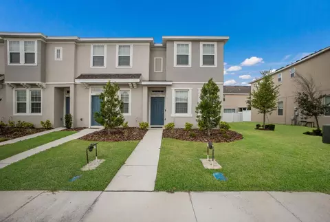 6264 Fairmont Ln, Palmetto, FL 34221