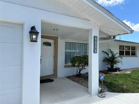 3007 Bayshore Gardens Pkwy, Bradenton, FL 34207
