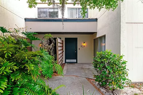 929 Byron Ct #929, Sarasota, FL 34243