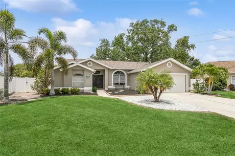 4541 Dover Street Cir E, Bradenton, FL 34203