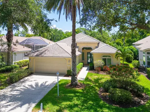 5827 Los Verdes Ct, Bradenton, FL 34210