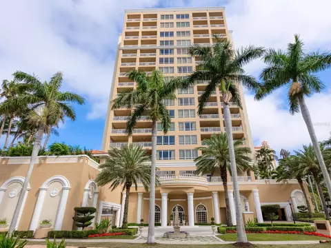 35 Watergate Dr #1206, Sarasota, FL 34236