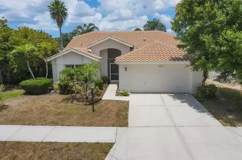 5750 Beaurivage Ave, Sarasota, FL 34243