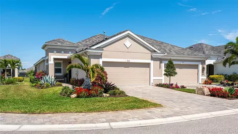 7614 Campus Cv, Sarasota, FL 34243