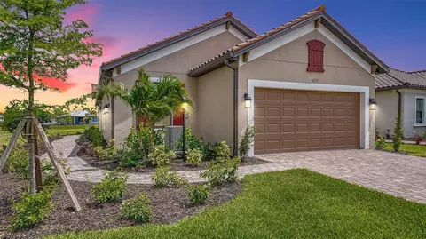 16123 Fortezza Dr, Lakewood Ranch, FL 34211