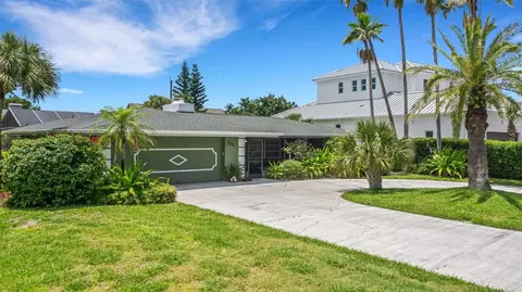 701 Armada Rd S, Venice, FL 34285