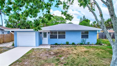 2121 Shawnee St, Sarasota, FL 34231