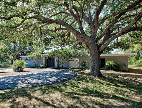 1310 Mustang St, Nokomis, FL 34275