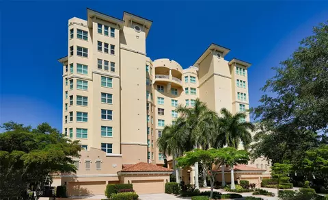 409 N Point Rd #501, Osprey, FL 34229