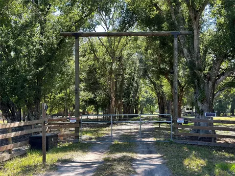 3860 Sunset Dr, Zolfo Springs, FL 33890