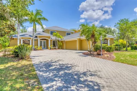 8005 Megan Hammock Way, Sarasota, FL 34240