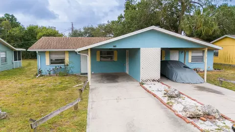 2716 52nd Avenue Dr W, Bradenton, FL 34207