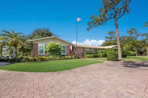 4901 9th Ave W, Bradenton, FL 34209