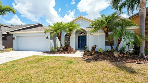7704 Nottinghill Sky Dr, Apollo Beach, FL 33572
