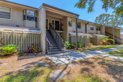 5615 Summer Side Ln #47B, Sarasota, FL 34231
