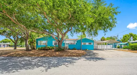 2001 49th St N, Saint Petersburg, FL 33710