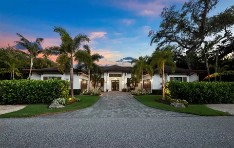 1622 Kenilworth St, Sarasota, FL 34231