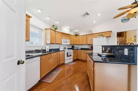 Kitchen - 16361 Stringfellow Rd, Bokeelia, FL 33922 photo 1 of 4