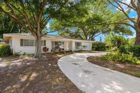 3128 Meyer Dr, Sarasota, FL 34239