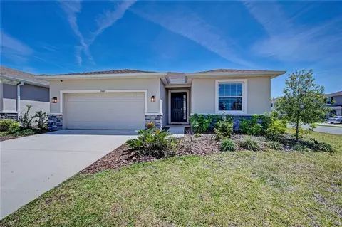 2000 Midnight Pearl Dr, Sarasota, FL 34240