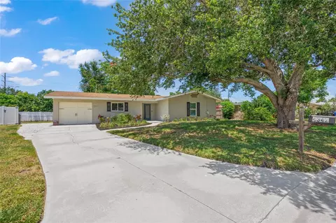 4342 Deerfield Dr, Sarasota, FL 34233