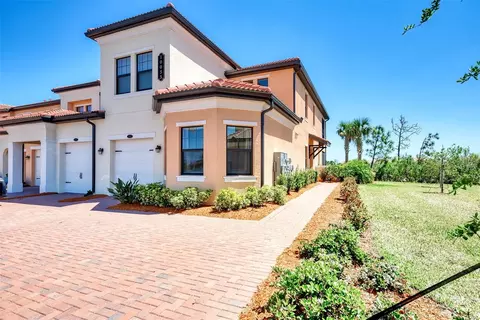 10035 Crooked Creek Dr #103, Venice, FL 34293