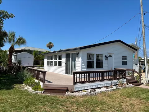 2601 Gulf Dr N #B27, Bradenton Beach, FL 34217