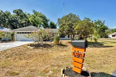 5210 Cedar Hammock Dr, Sarasota, FL 34232