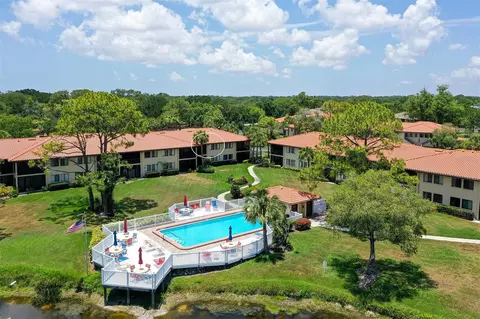 5174 Lake Village Dr #84, Sarasota, FL 34235