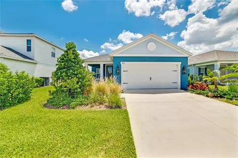 4614 Foxtail Dr, Parrish, FL 34219