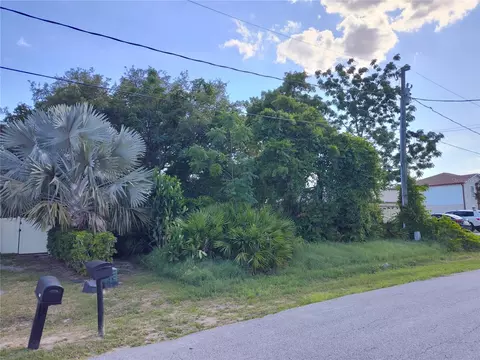 Lakeview Drive, Kissimmee, FL 34759