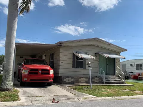 1018 49th Ave W, Bradenton, FL 34207