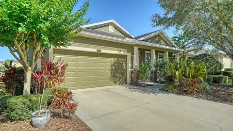 8451 Karpeal Dr, Sarasota, FL 34238