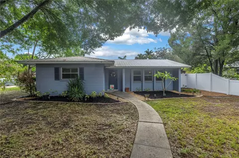 719 49th Street Ct W, Bradenton, FL 34209