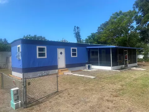 203 Sierra St N, Nokomis, FL 34275