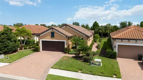 10343 Highland Park Pl, Palmetto, FL 34221