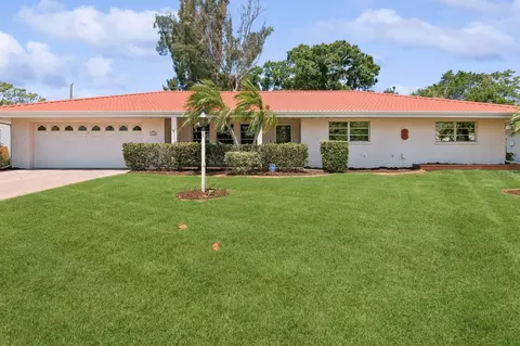 3300 Duncan Ave, Sarasota, FL 34239