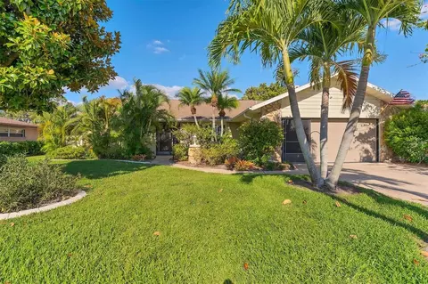 309 72nd St NW, Bradenton, FL 34209