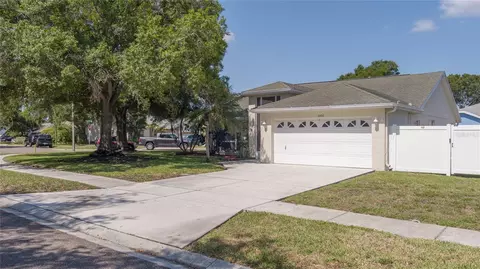 6400 23rd Ln N, Saint Petersburg, FL 33702