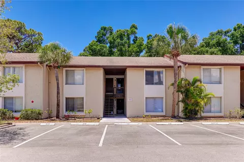 2611 Pine Lake Ter #D, Sarasota, FL 34237