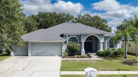 2120 Golf Manor Blvd, Valrico, FL 33596