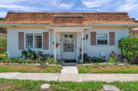 1610 S Lake Ave #4, Clearwater, FL 33756