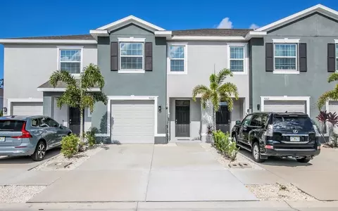 9007 Milestone Dr, Sarasota, FL 34238